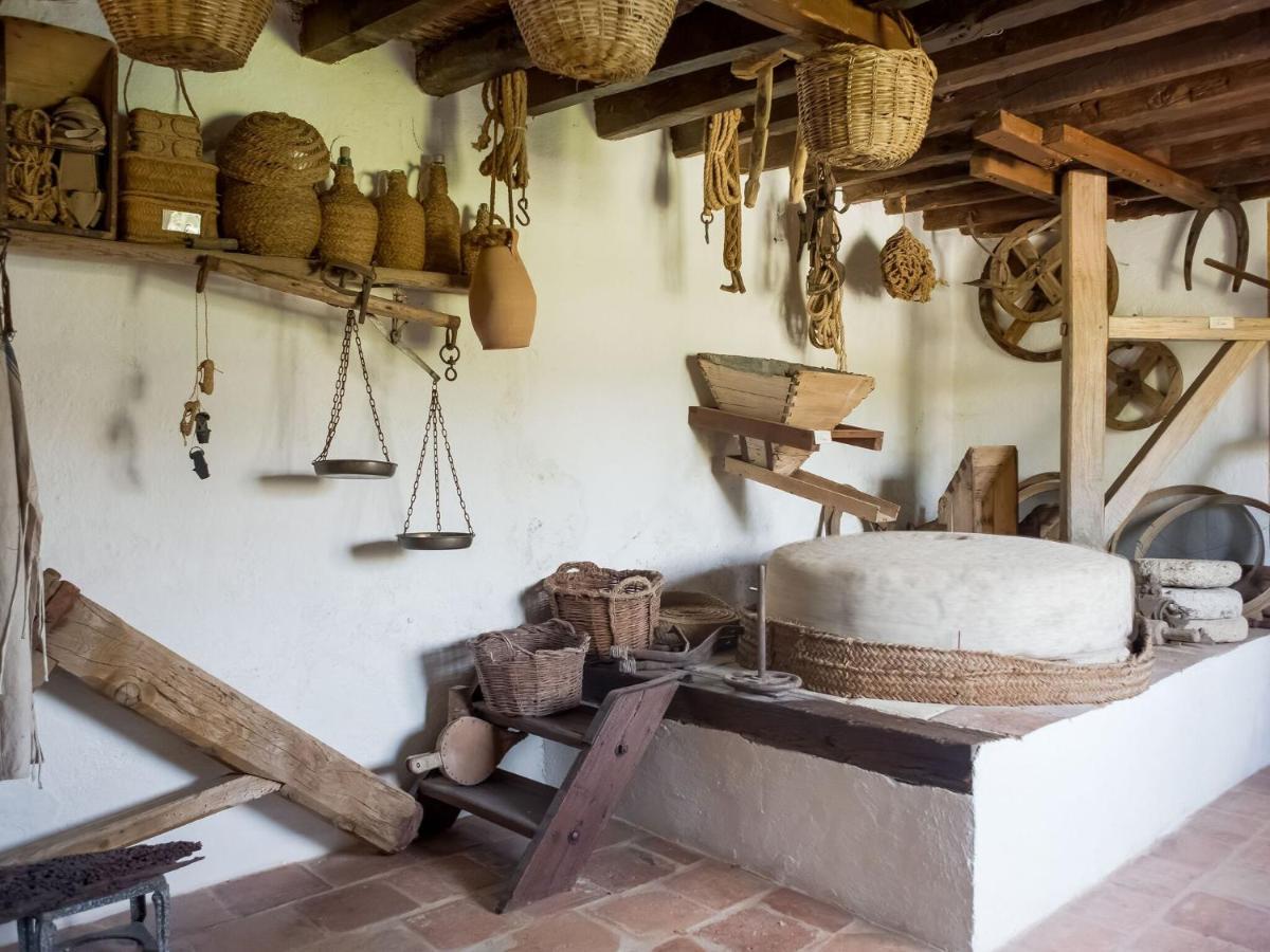 Belvilla By Oyo Molinos De Padul Misqueres Room photo